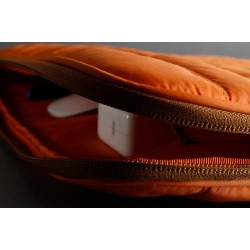Bustha Чехол конверт для Macbook Air/Pro 13 (18/20) нейлон  оранжевый BST755183