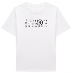 Хлопковая футболка MM6 M60552/MM010 Контрастный цифровой логотип на белоснежной