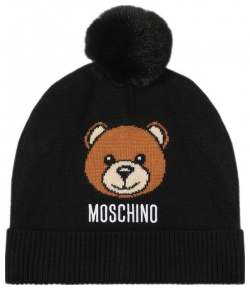 Шапка Moschino HUX026/LHE18 Черную шапку украсили брендированным изображением