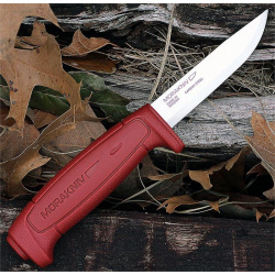 Нож Morakniv Basic 511  углеродистая сталь пластик красный Mora