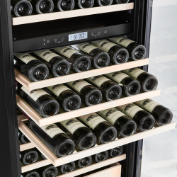 Отдельностоящий винный шкаф 101 200 бутылок Libhof  SED 161 Black