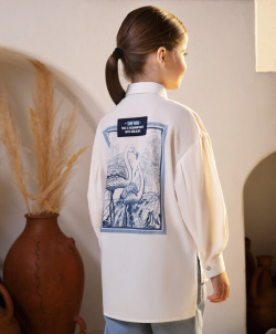 Рубашка оверсайз с высокими разрезами по бокам белая Gulliver (104) 