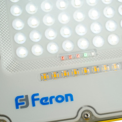 Прожектор светодиодный Feron LL 950 48675 (переносной  с зарядным устройством 30W 5Ah 6400K IP66)