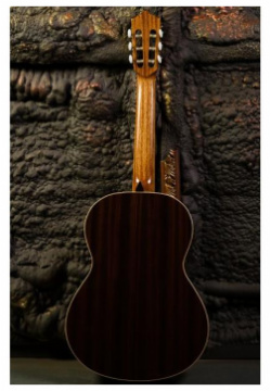 Классическая гитара Perez  620 Cedar