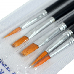 Набор кистей calligrata синтетика 5 штук (круглые №1  2 3 плоские №5 8) с деревянными ручками 0892743