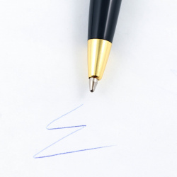 Ручка шариковая на выпускной в тубусе ArtFox 02250236