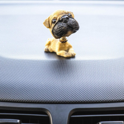Собака на панель авто  качающая головой немецкий дог No brand 02322670