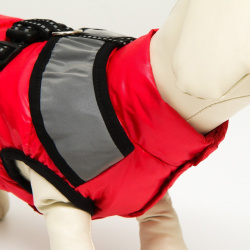 Куртка для собак со светоотражающей шлейкой  размер 8 (дс 23 см ог 30 ош 22 см) красная No brand 05587670