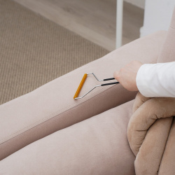 Скребок для чистки одежды  ковров мебели доляна 18×12 5 см пвх ручка 01247986