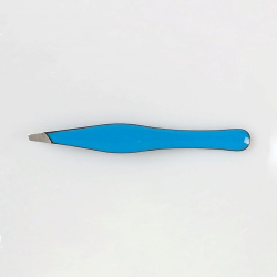 ZINGER Пинцет скошенный  с округлой ручкой голубой (эмаль) MPL033085