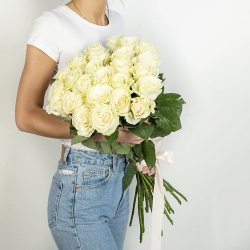 ЛЭТУАЛЬ FLOWERS Букет из высоких белых роз Эквадор 35 шт  (70 см) MPL168433
