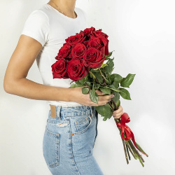 ЛЭТУАЛЬ FLOWERS Букет из высоких красных роз Эквадор 9 шт  (70 см) MPL168418