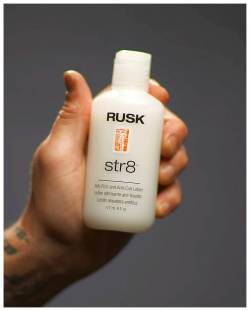 RUSK Лосьон для волос выпрямляющий против пушистости Str8 Anti Frizz and Curl Lotion RUK000028