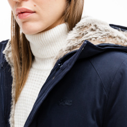 Женская утеплённая куртка парка Lacoste BF2040