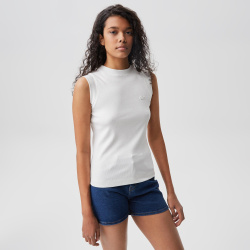 Женская футболка Lacoste Slim Fit TF0312 Крой: Fit